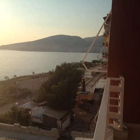 Santa Quaranta Premium