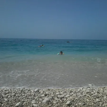 Santa Quaranta Premium Sarandë