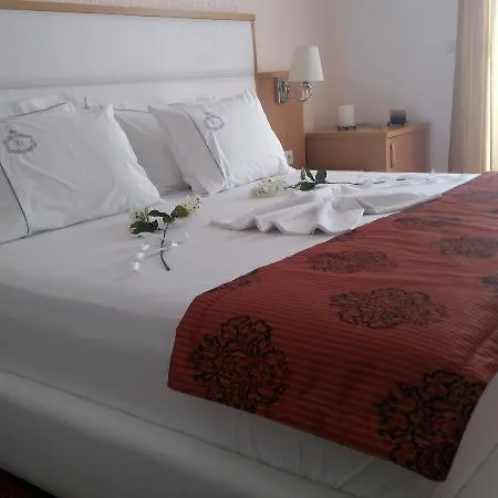 Santa Quaranta Premium 5* Saranda